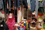 Sale Photo Thumbnail #12