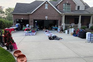 Huge 3 family garage sale