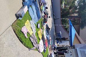 Alternative garage sale