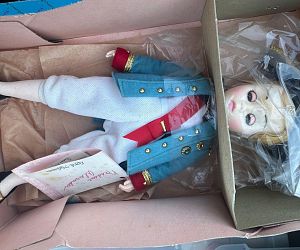 Sale Gallery Photo Thumbnail