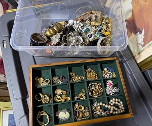 Sale Gallery Photo Thumbnail