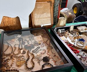 Sale Gallery Photo Thumbnail