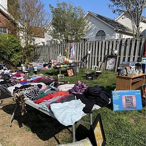 Yard sale photo in Hermitage, TN