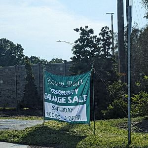 Yard sale photo in Tampa, FL