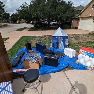Yard sale photo in Tomball, TX