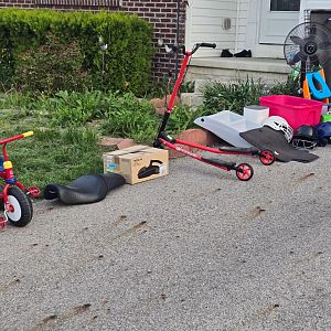 Yard sale photo in Galloway, OH