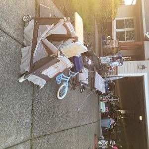 Yard sale photo in Yamhill, OR