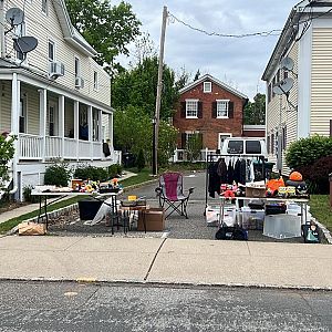 Yard sale photo in Flemington, NJ