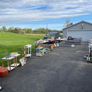 Yard sale photo in Byron, MI