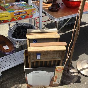 Yard sale photo in Oregon City, OR