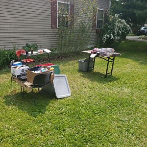 Yard sale photo in Tecumseh, MI