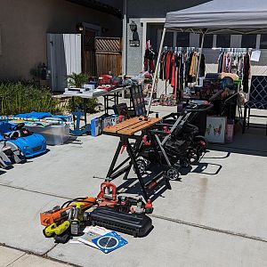 Yard sale photo in Brentwood, CA