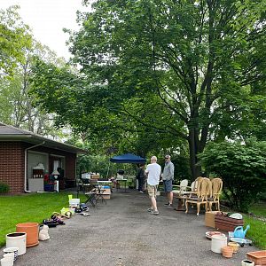 Yard sale photo in Rochester Hills, MI