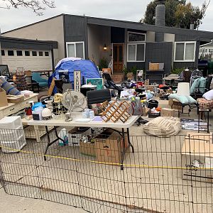 Yard sale photo in San Diego, CA