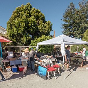 Yard sale photo in Santa Cruz, CA