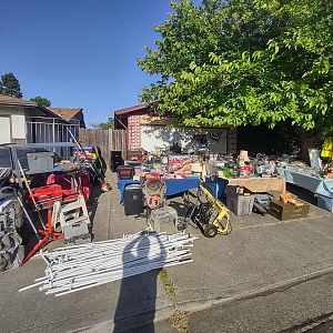 Yard sale photo in Fairfield, CA