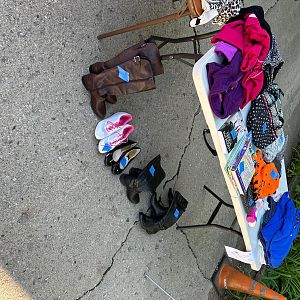 Yard sale photo in Dundee, IL