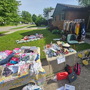 Yard sale photo in Westland, MI