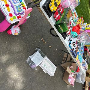 Yard sale photo in Pearl River, NY