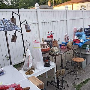 Yard sale photo in Madison Heights, MI