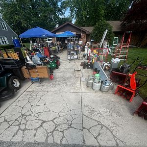Yard sale photo in Tinley Park, IL