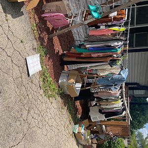 Yard sale photo in Lemont, IL