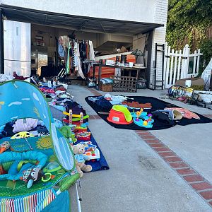 Yard sale photo in Thousand Oaks, CA