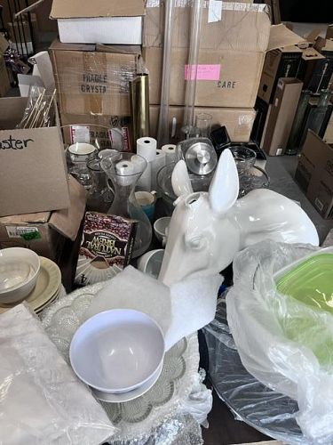 Event Decor Overflow Indoor Sale (Eagan) photo