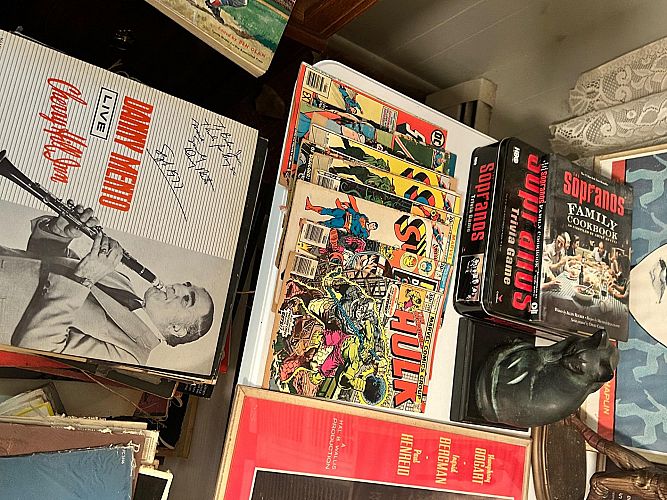 Everything must go photo