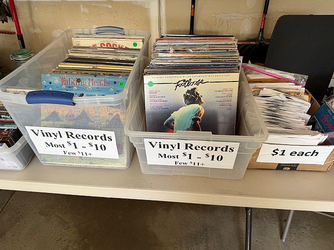 Multi-Family Subdivision Garage Sale - Hodges Green II, Fishers Glen Sub photo