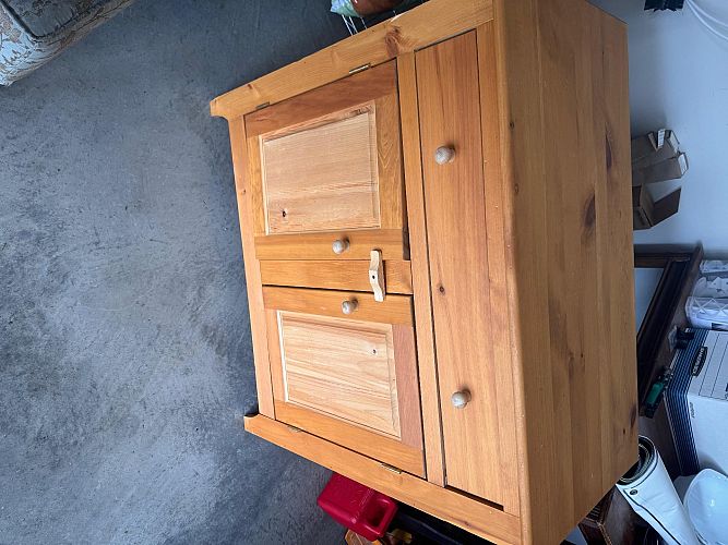 Single Family Garage Sale photo