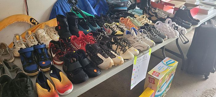 Huge Sale photo