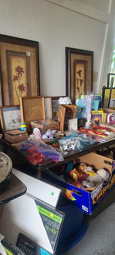 Large Multi-Family Garage Sale photo