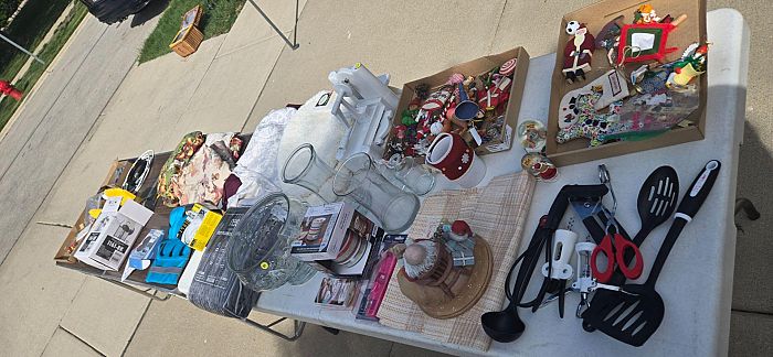 🚨 THIS WEEKEND ONLY – MASSIVE MULTI-GENERATION GARAGE SALE! EVERYTHING MUST GO! photo