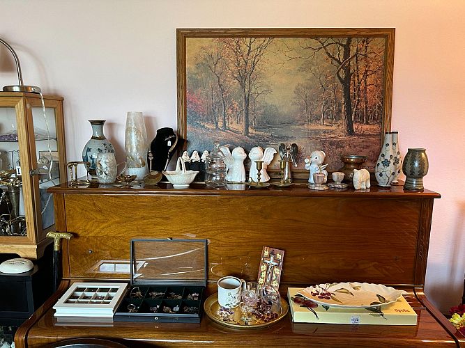 Sacramento Time Capsule Estate Sale at 8354 Marina Greens Way photo