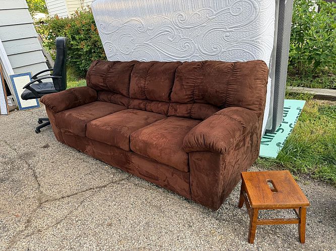 Garage sale photo