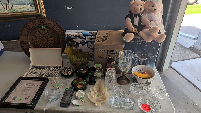 🚨🚨Garage Sale- Sports cards & More photo