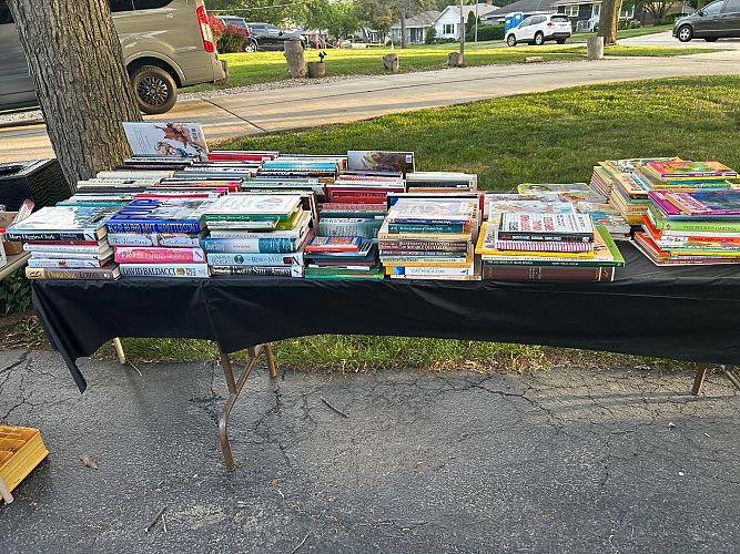Multifamily Yard Sale photo