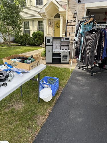 Huge Multifamily Garage Sale photo