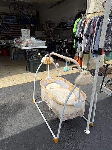 Huge Multifamily Garage Sale photo