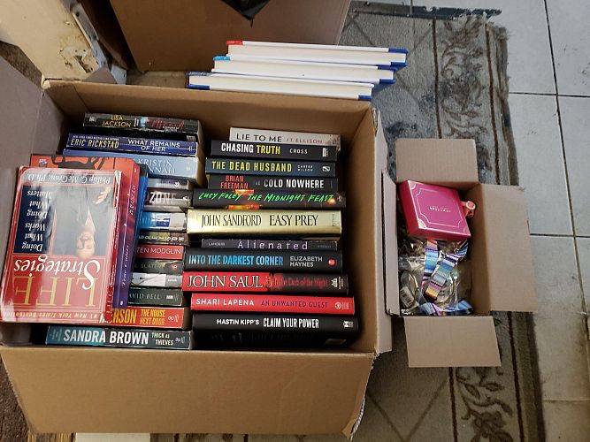 Yard/Garage Sale photo