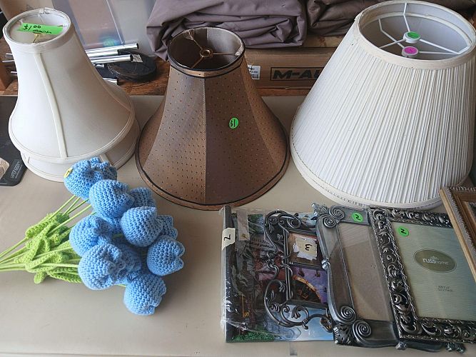Garage / Moving Sale photo