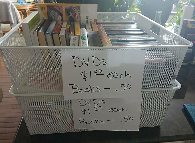 Garage / Moving Sale photo