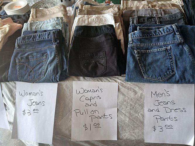 Garage / Moving Sale photo