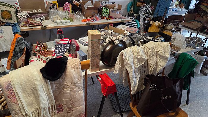 Garage sale photo