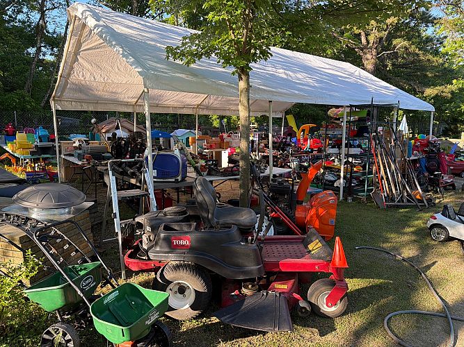 MULTI-FAMILY BACKYARD SALE photo
