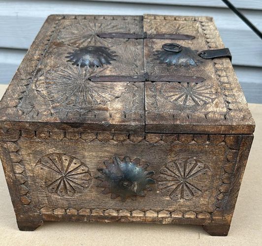 Yard Sale - Venta photo