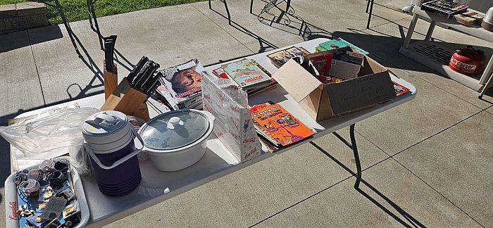 Garage/Yard Sale photo