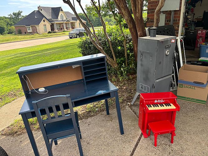 Sachse Garage Sale photo
