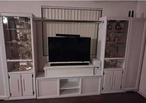 Moving Must sell photo